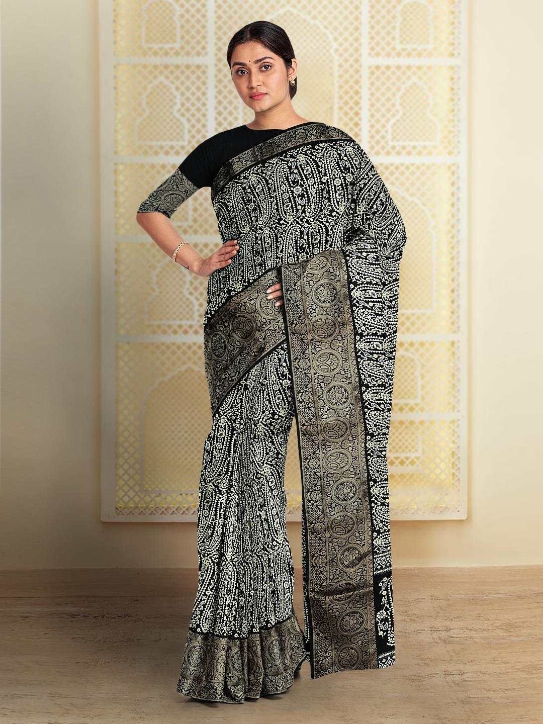 Black And White Printed Murshidabad Silk Sarees at Best Price in Kolkata |  Prinjasri Boutique