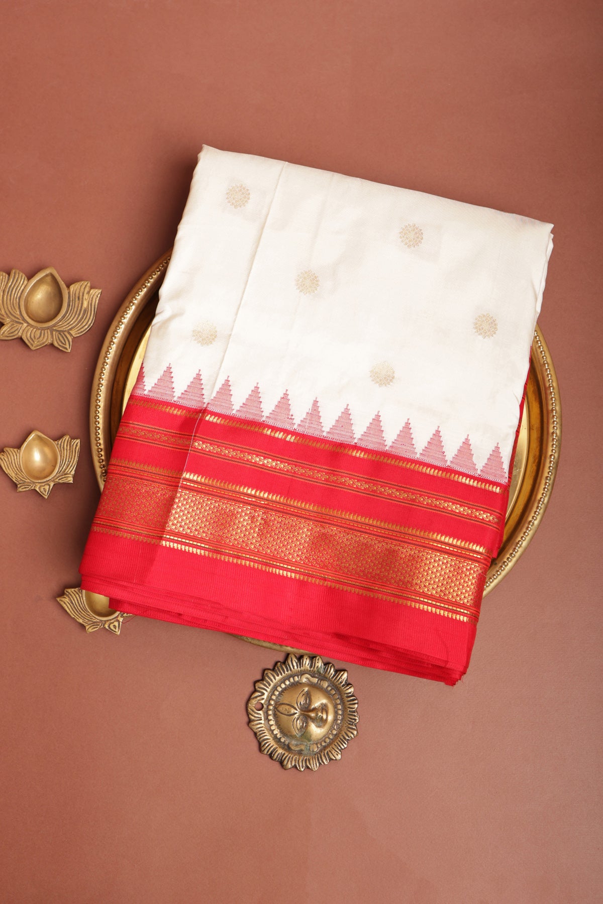 Narayanpet Silk White Saree