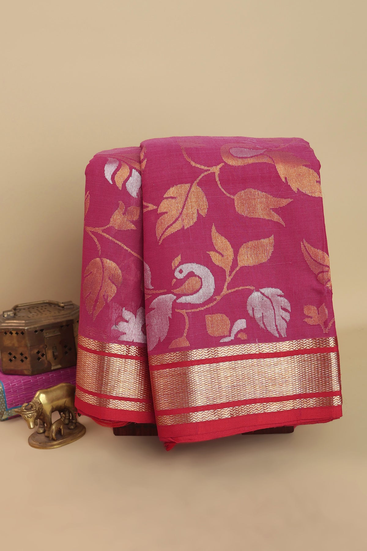 Uppada Silk Magenta Saree