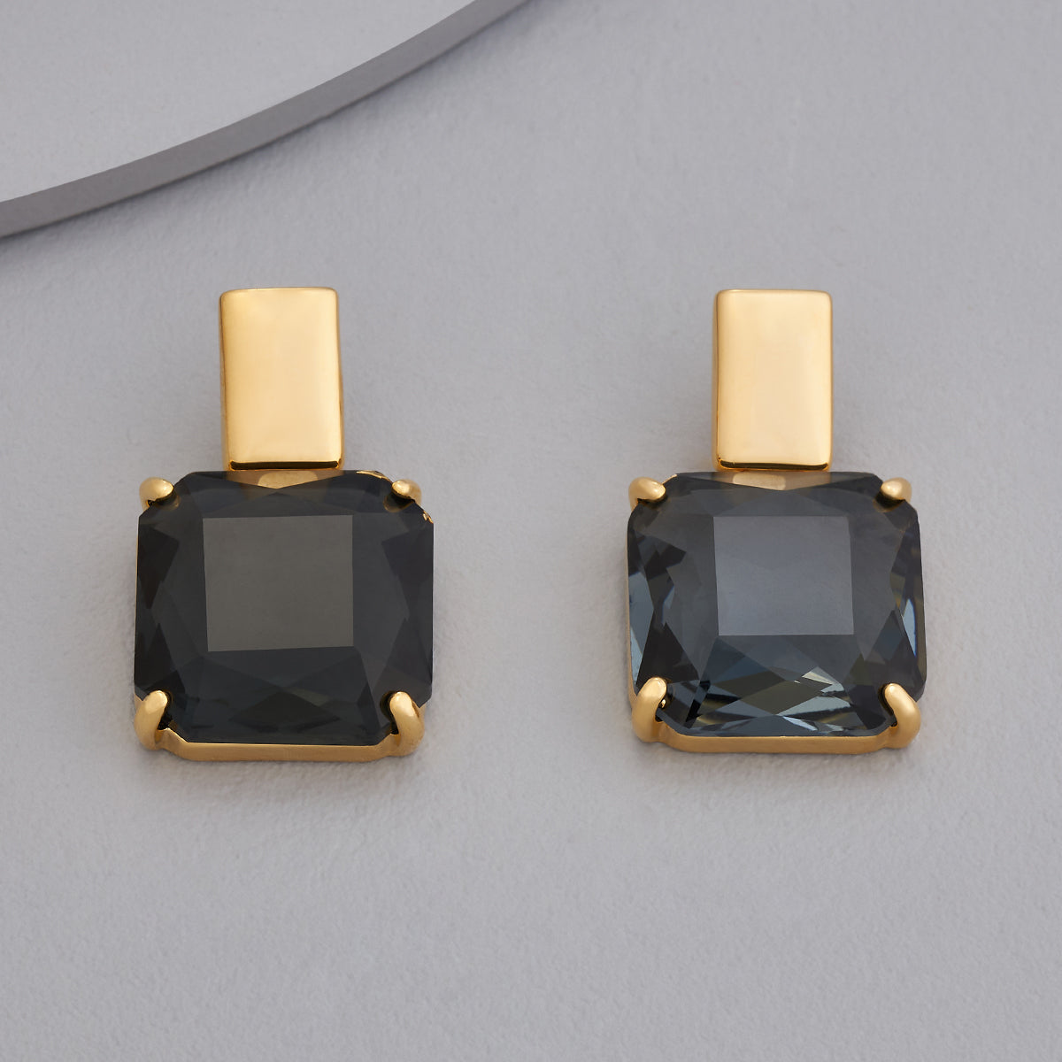 Trendy Earring 175608