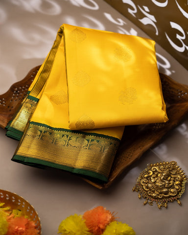 Varamahalakshmi Yellow & Green Kanchipuram Buttis Saree