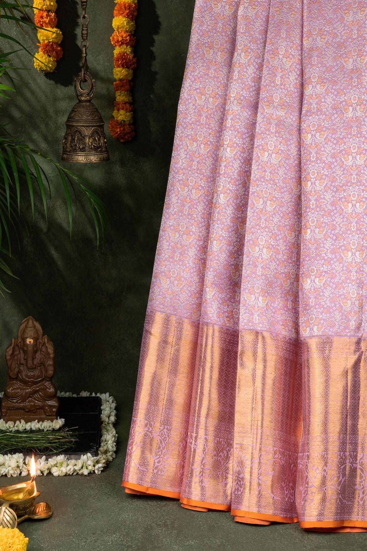 Mandir Lavender & Lavender Kanchipuram All Over Saree